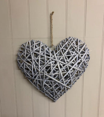 Grey Wicker Heart - Winter Star Gifts 