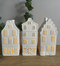 Load image into Gallery viewer, Pretty Ceramic houses -set of 3
